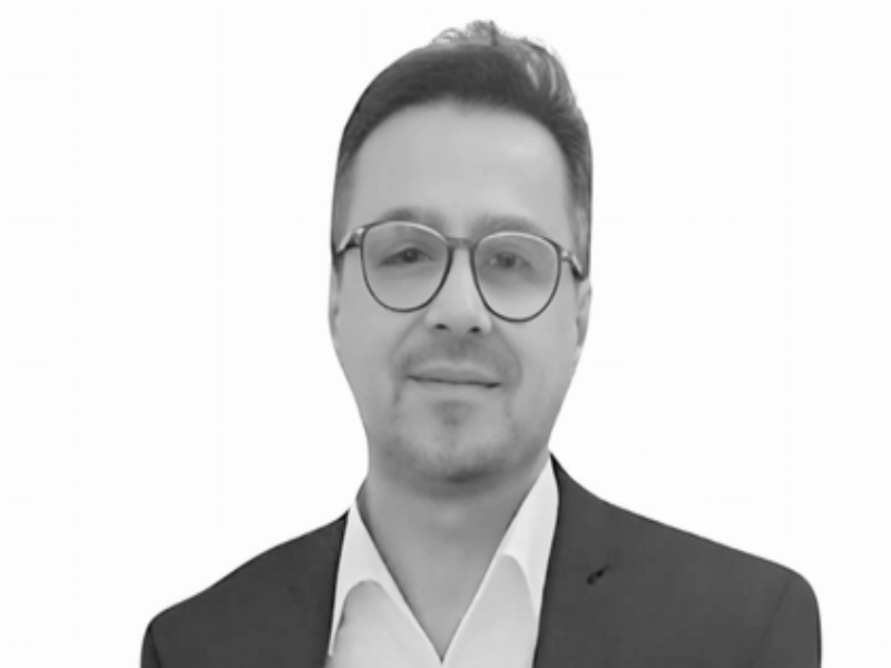 Eğitmen Yiyecek İçecek İşletmeciliği