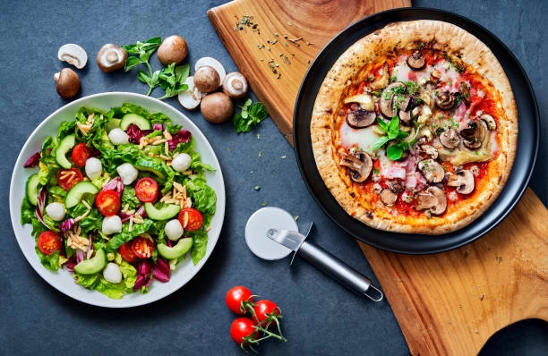 Ekşi Mayalı Pizza & Salata